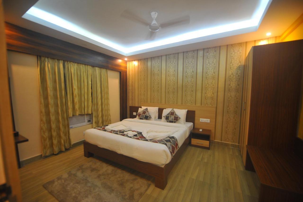Pipul Hotels And Resorts 400 Meter From Sea Beach Purî Extérieur photo